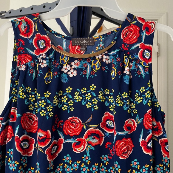 Luxology Women's Floral Mini Dress Sleeveless Keyhole Size 4 - Picture 4 of 9